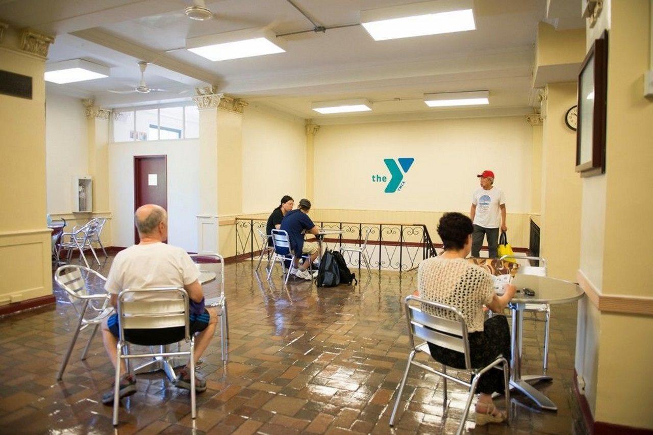 Flushing Ymca Hostel New York Exterior photo